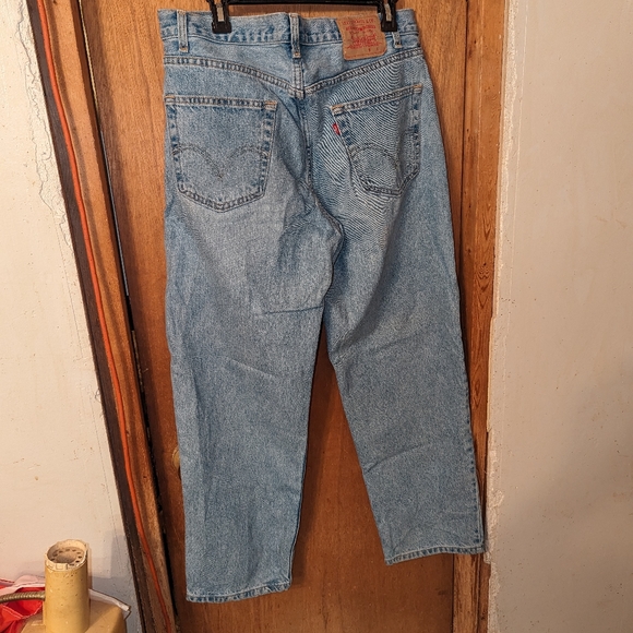 Levi 550 jeans 36x30 - Picture 2 of 4